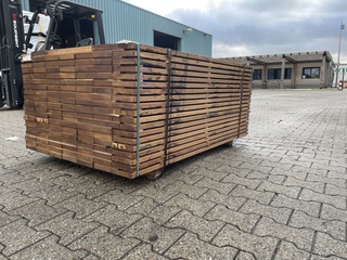 Ca. 133x Guyana Ipé Planken Geschaafd, 25x145mm, lengte 155cm